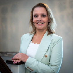 Martine Altena-Stafleu